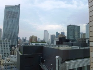 分室から